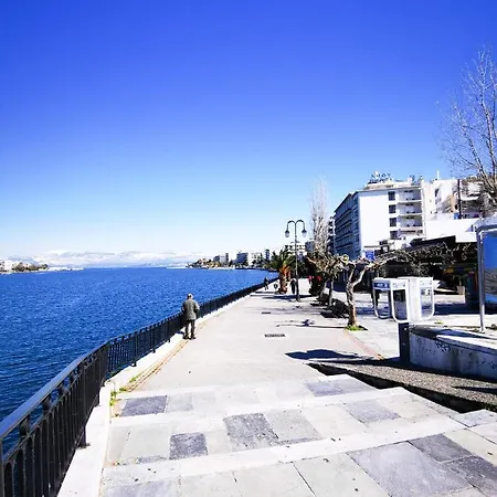 Small Paradise By The Old Bridge Chalkida Exterior photo